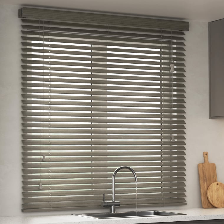 VICTORIA M KAYA Jalousie in Holzoptik 35 mm | 140 x 175 cm, holzdunkel strukturiert